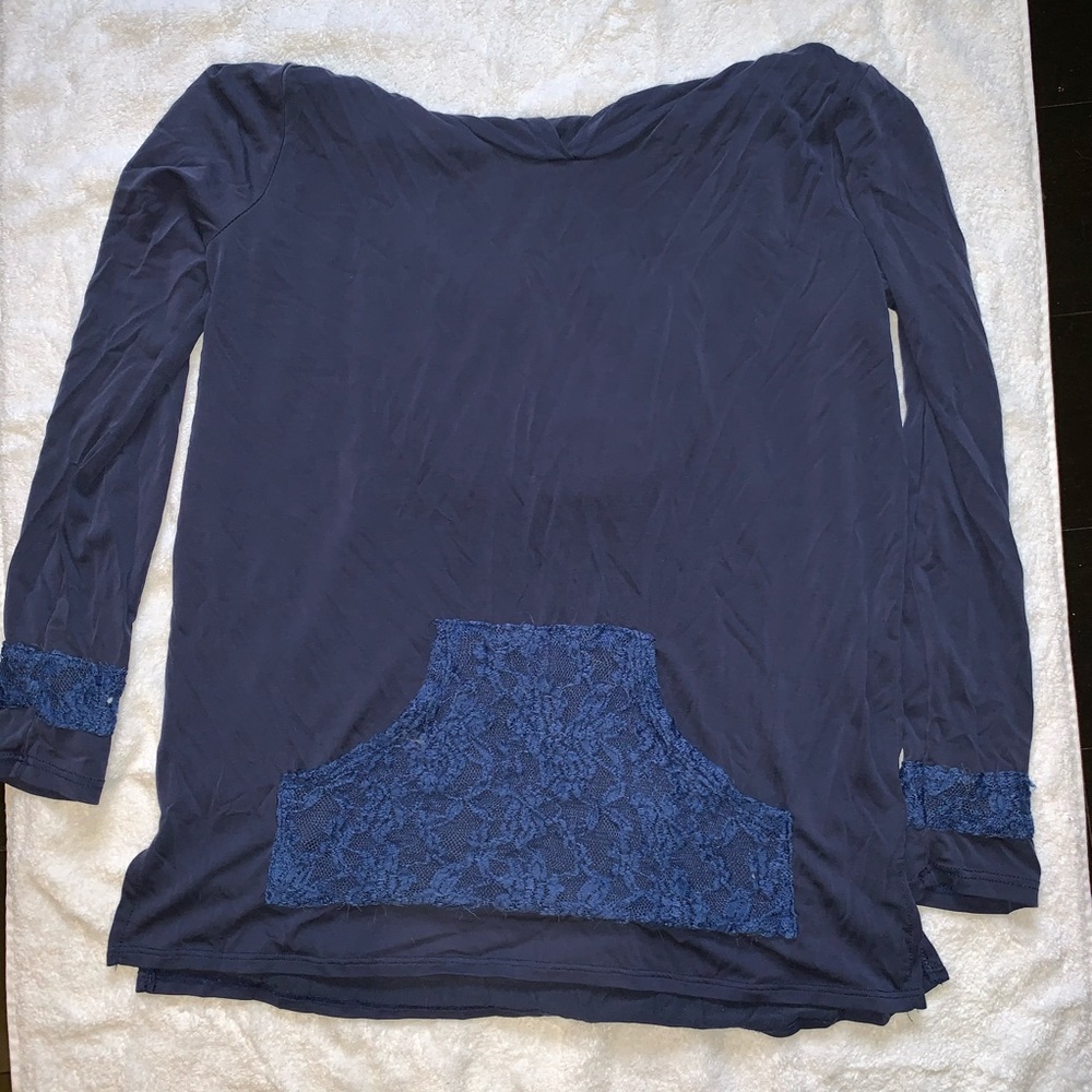 Honey & Lace Lightweight Hoodie